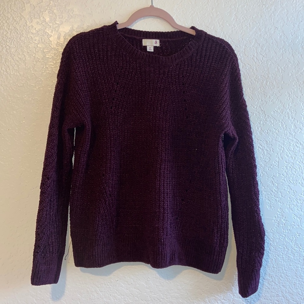 SUPER COMFY SWEATER